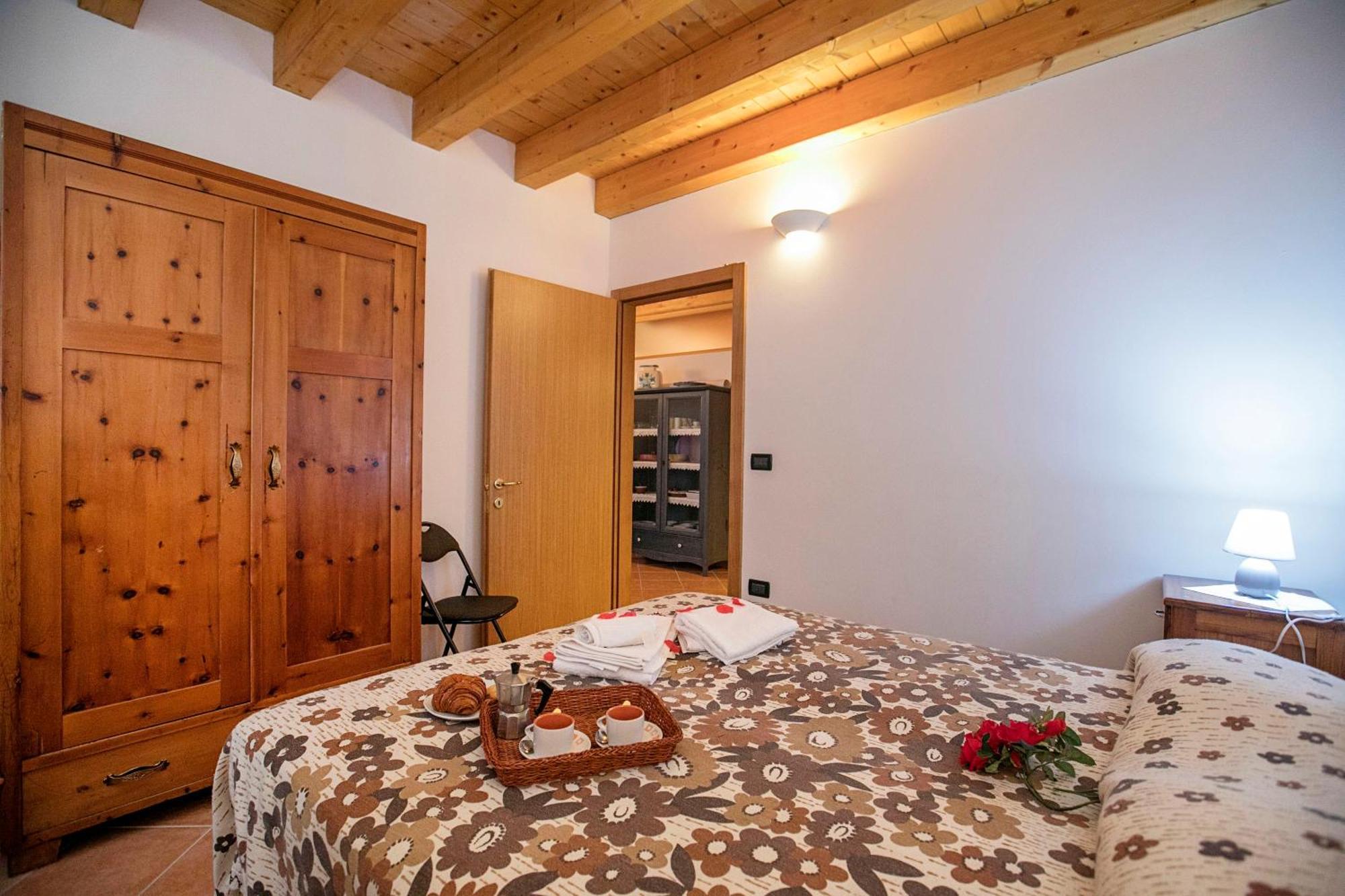 Appartamento Centro Storico Riva - Happy Rentals エクステリア 写真